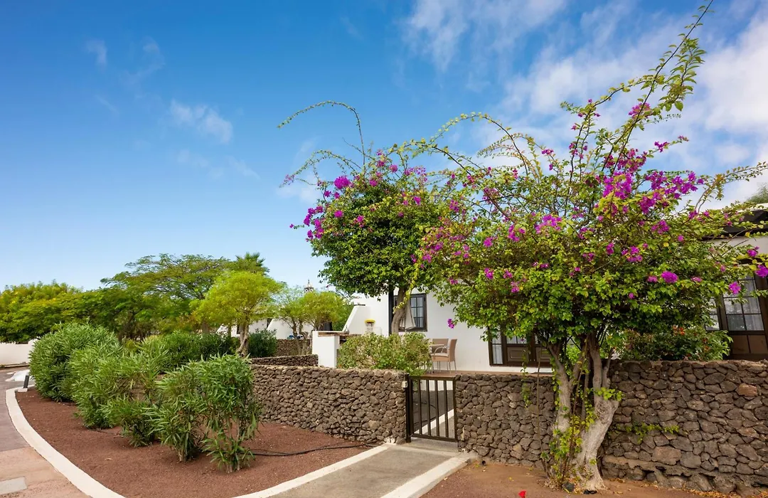 Ona Las Casitas-1